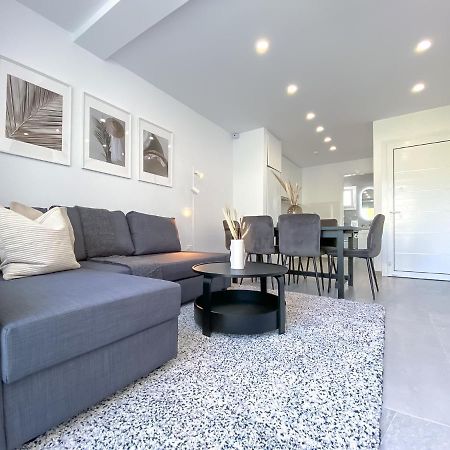 Phaedrus Living Limnaria Luxury Flat Vine 121 Apartment Paphos Exterior photo